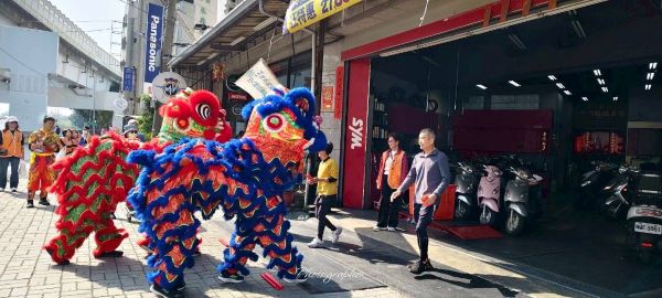 高雄惠豐里新春走春拜年　結合心路舞獅與健康關懷凝聚鄰里情誼1